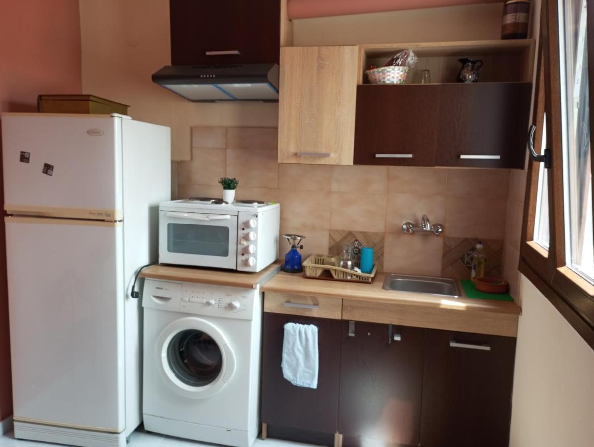Cozy Studio Flat 1 Bedroom-Very Central Location Mytilíni Exteriör bild